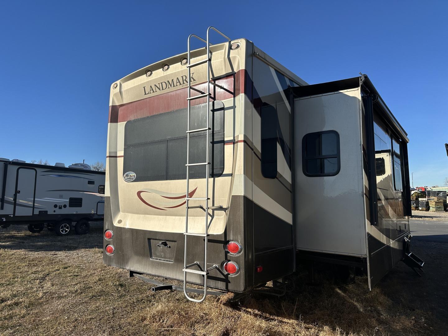 2015 Heartland 2015 Heartland Landmark - thumbnail 5