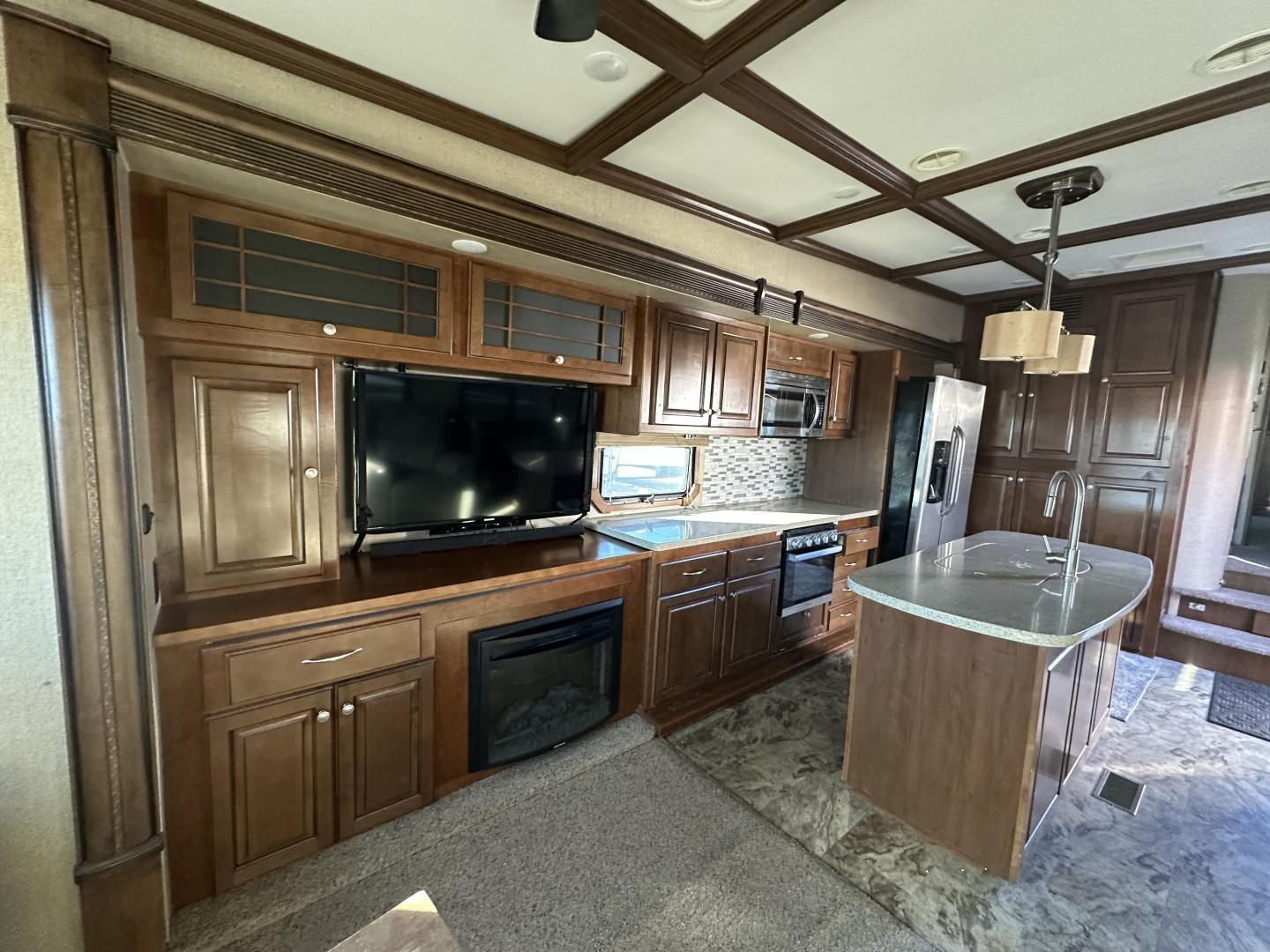 2015 Heartland 2015 Heartland Landmark - thumbnail 16