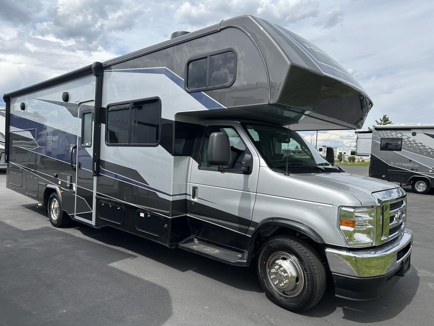 2025 Forest River RV 2025 Forest River RV Sunseeker - thumbnail 5