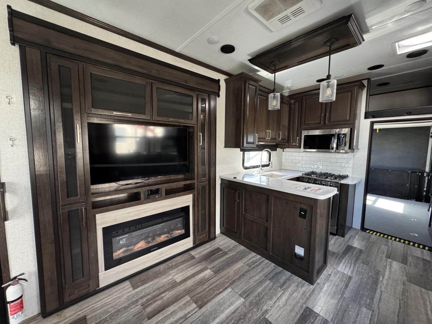 2022 Keystone RV 2022 Keystone RV Voltage - thumbnail 7