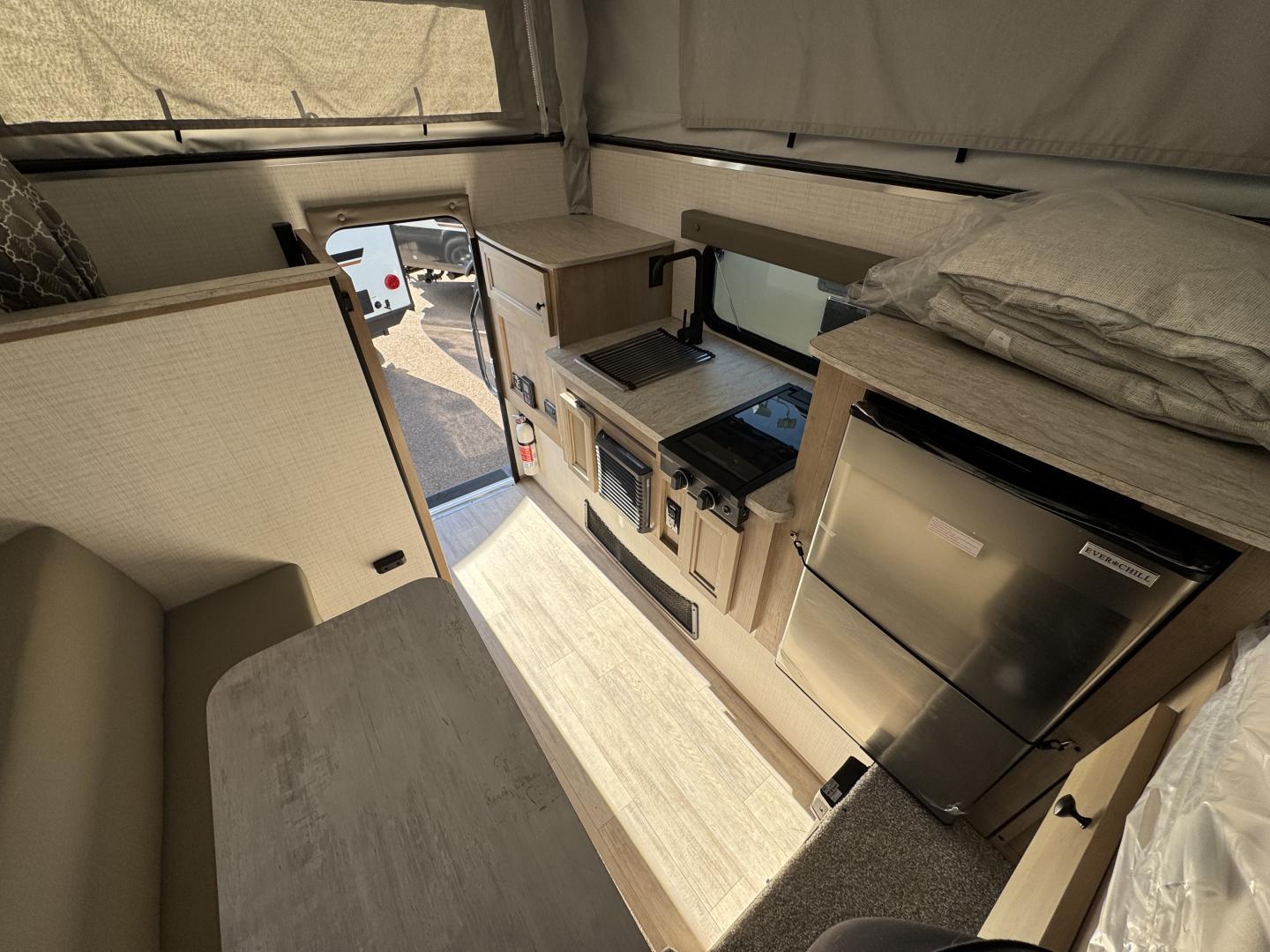 2025 Palomino 2025 Palomino BackPack - thumbnail 6