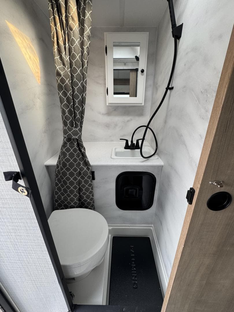 2025 Palomino 2025 Palomino Backpack Truck - thumbnail 13