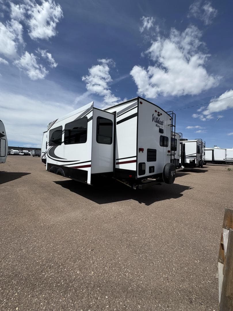 2021 Forest River RV 2021 Forest River RV Wildcat Maxx - thumbnail 3