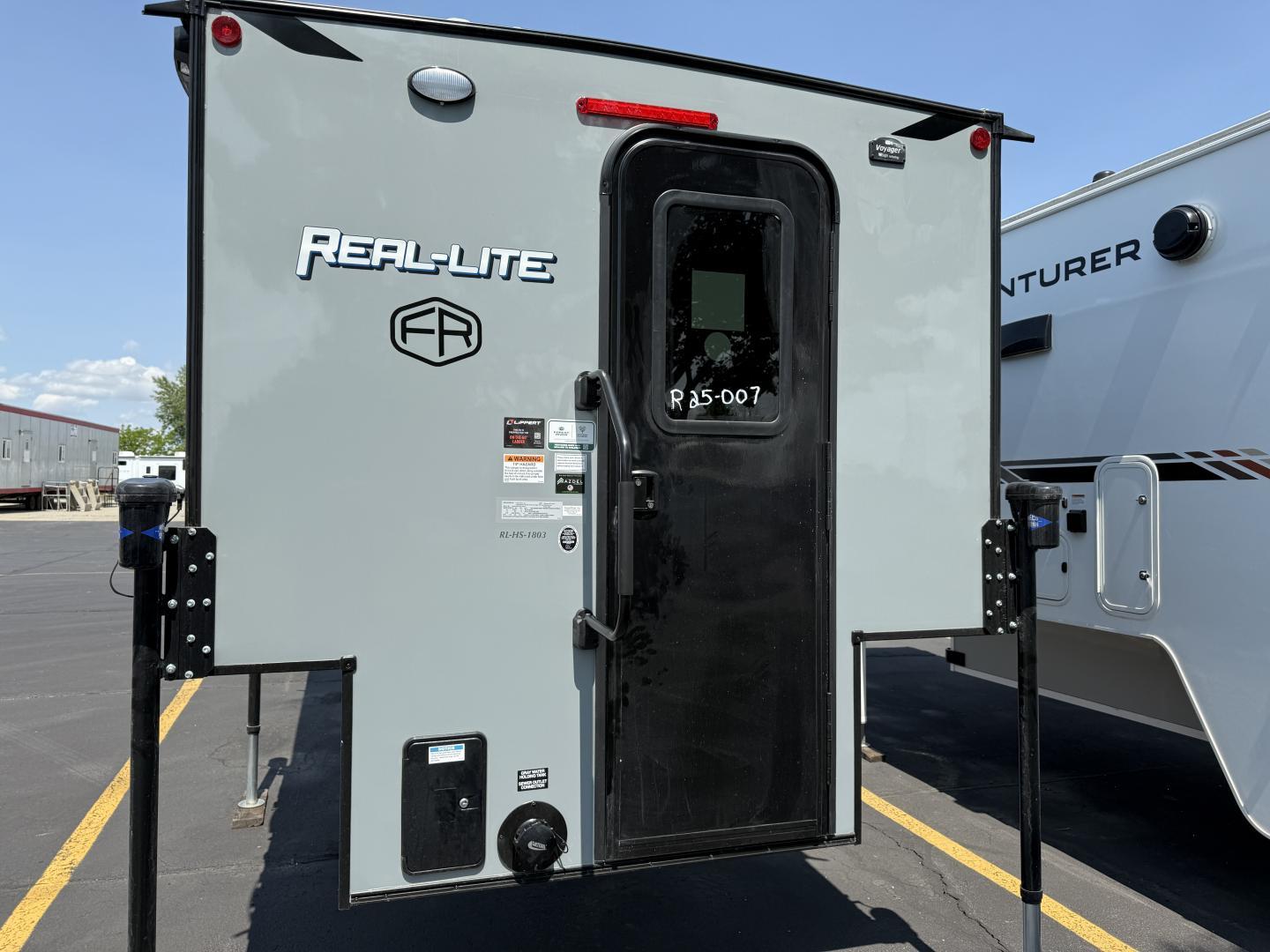 2025 Palomino 2025 Palomino Real Lite - thumbnail 7