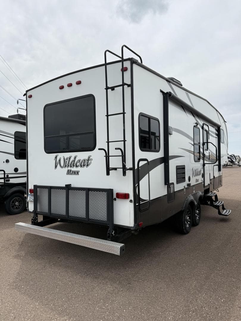 2015 Forest River RV 2015 Forest River RV Wildcat Maxx - thumbnail 4