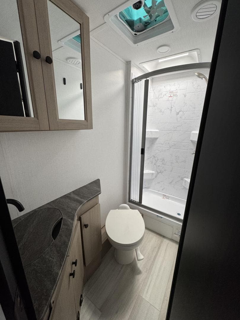 2025 Forest River RV 2025 Forest River RV Sunseeker - thumbnail 13