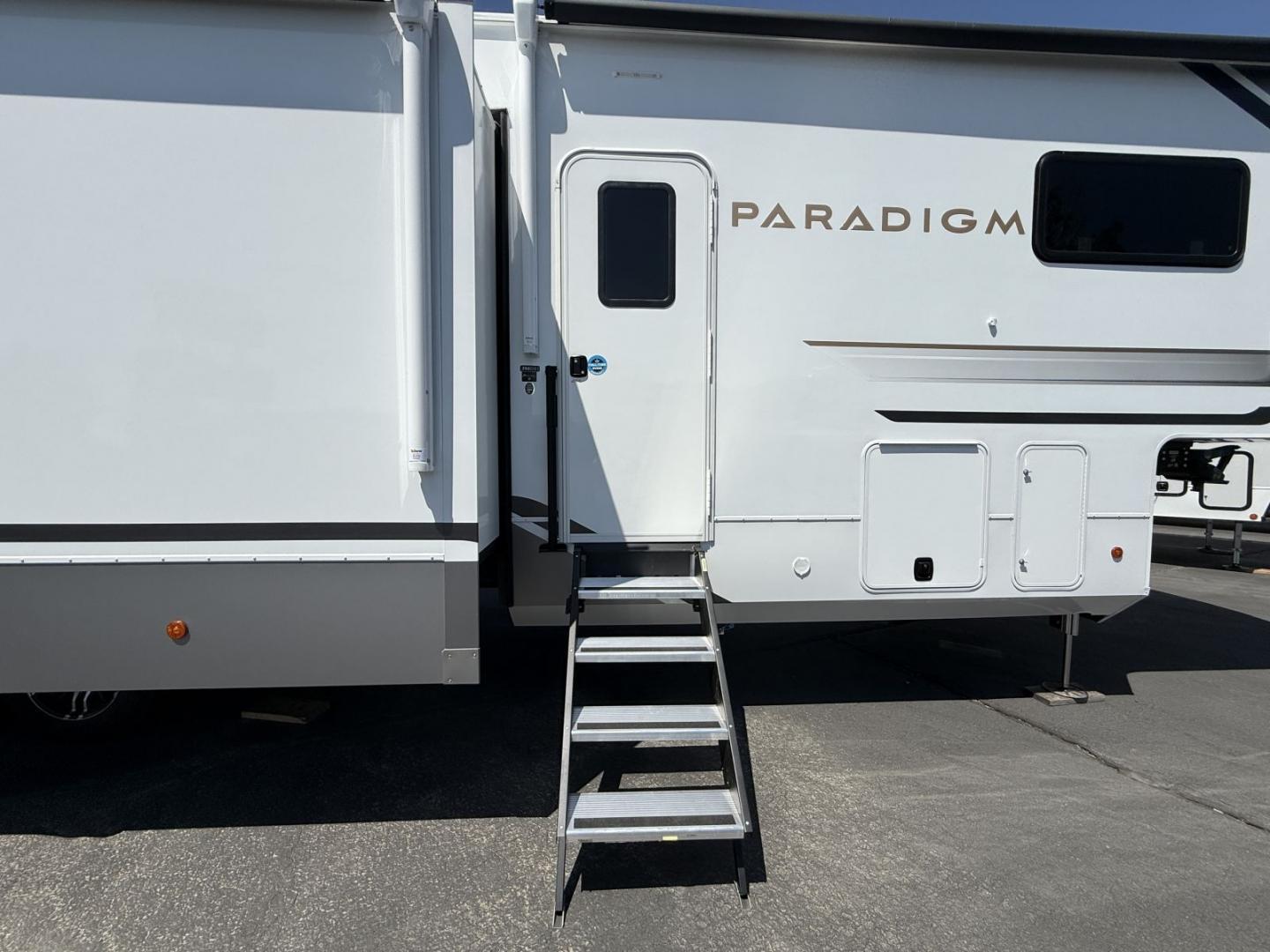 2026 Alliance RV 2026 Alliance RV Paradigm - thumbnail 15