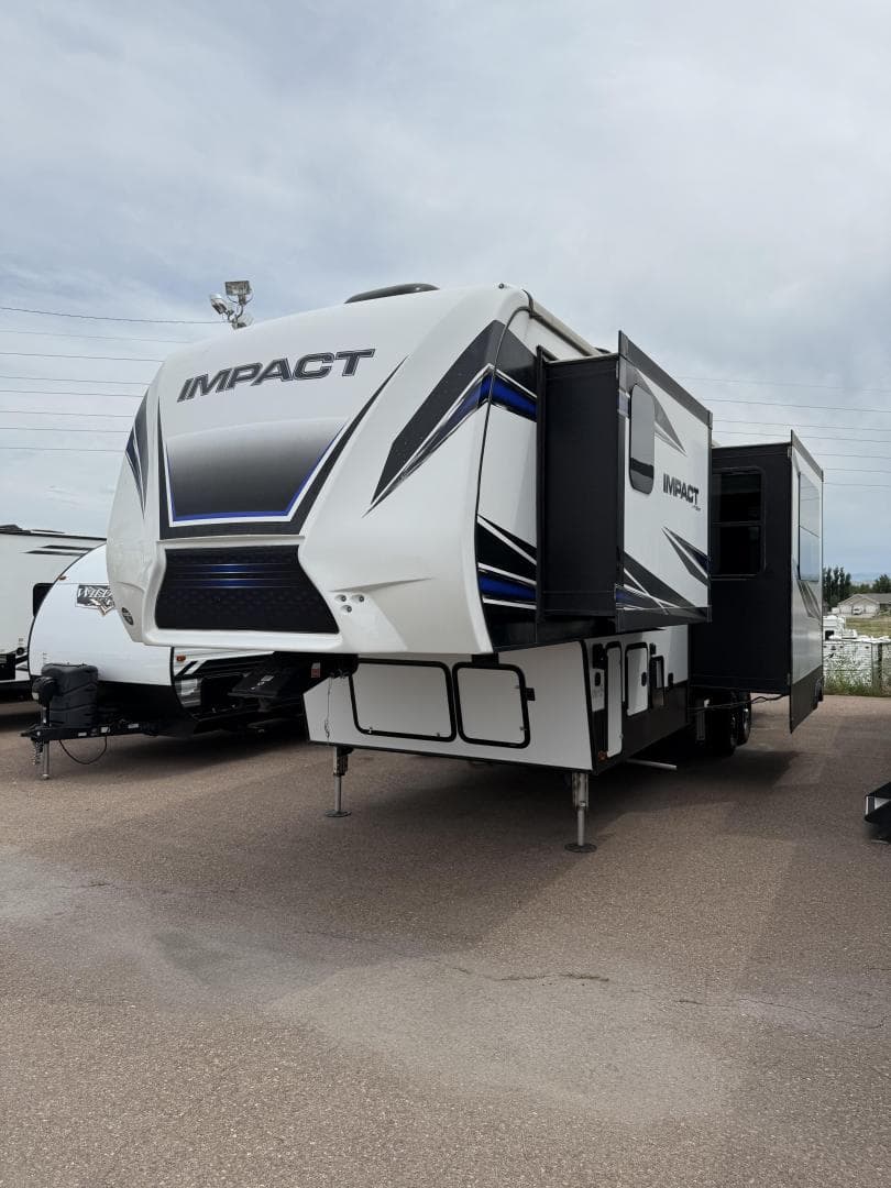 2018 Keystone RV 2018 Keystone RV Impact - thumbnail 3