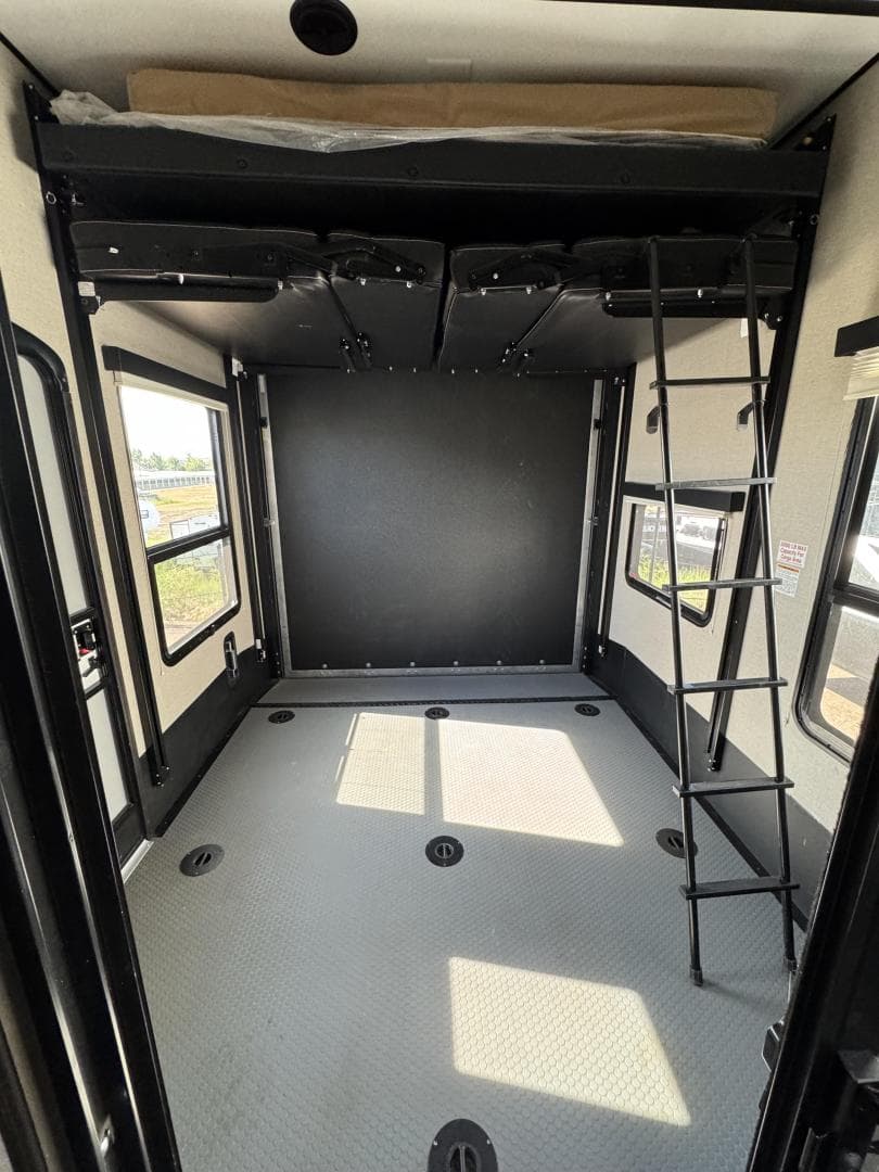 2018 Keystone RV 2018 Keystone RV Impact - thumbnail 12