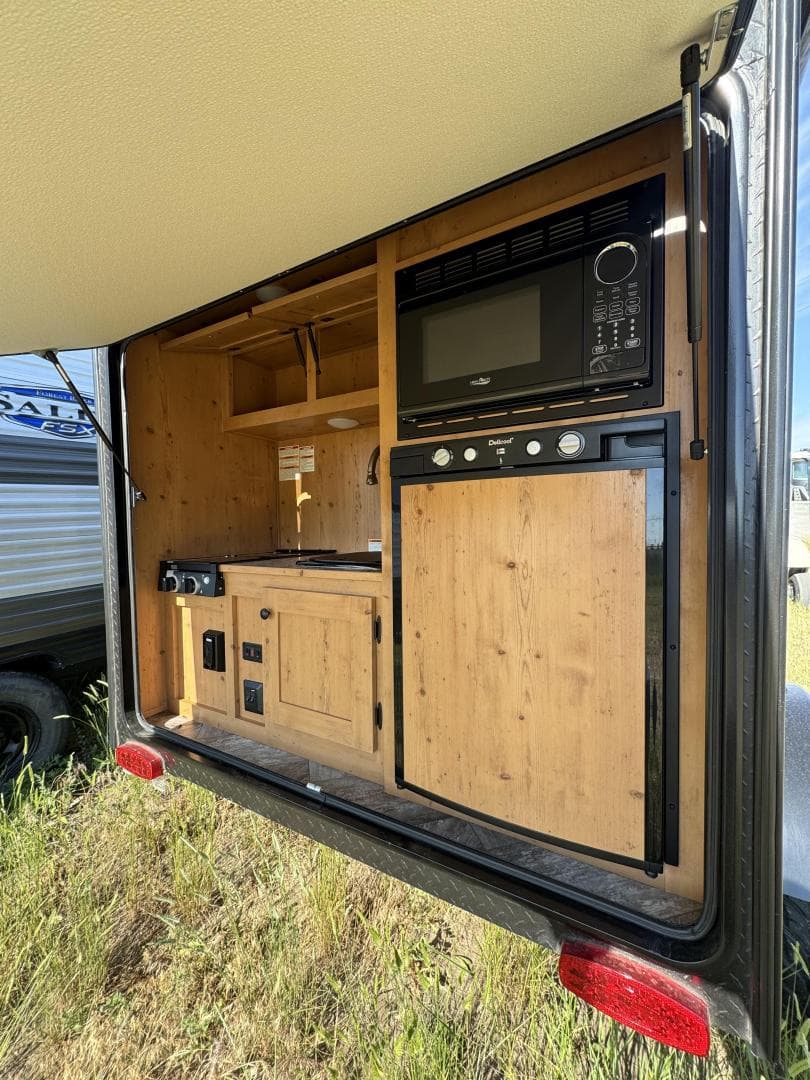 2025 Sunset Park RV Manufacturing 2025 Sunset Park RV Manufacturing Sunray - thumbnail 5