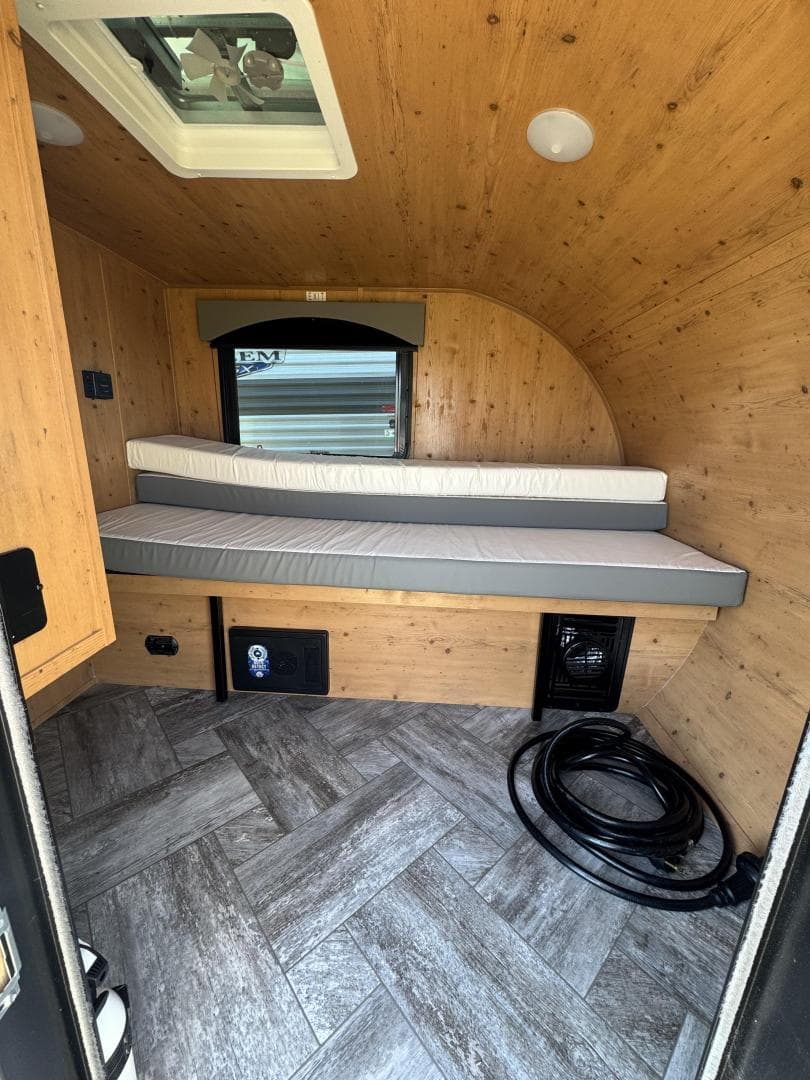 2025 Sunset Park RV Manufacturing 2025 Sunset Park RV Manufacturing Sunray - thumbnail 6