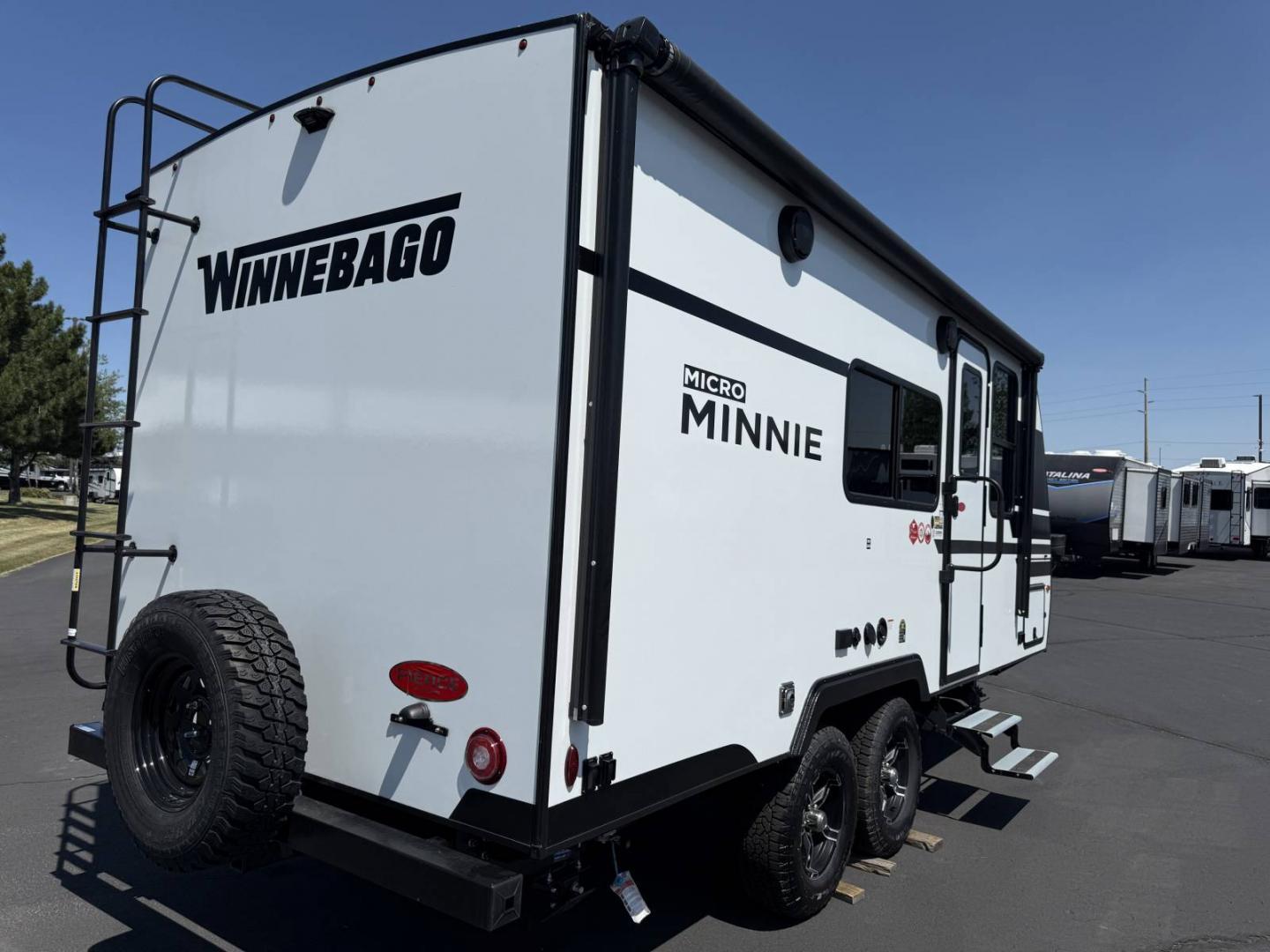 2025 Winnebago 2025 Winnebago Micro Minnie - thumbnail 5