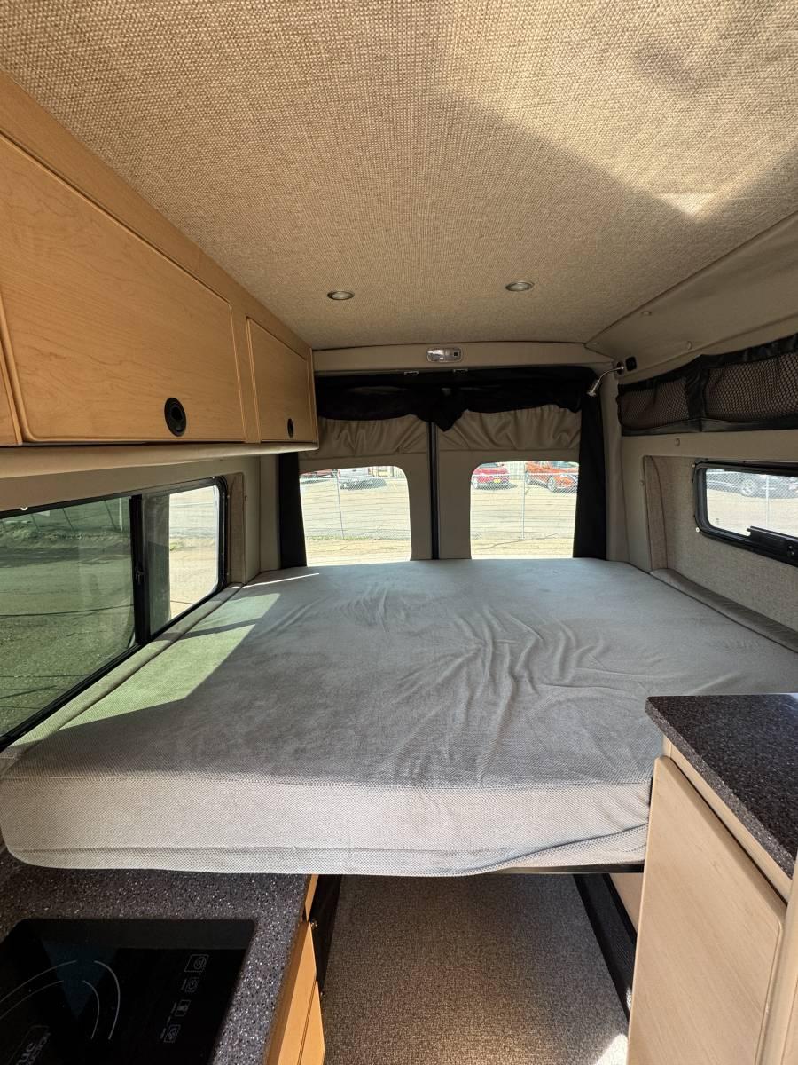2020 Sportsmobile 2020 Sportsmobile Field Van - thumbnail 8