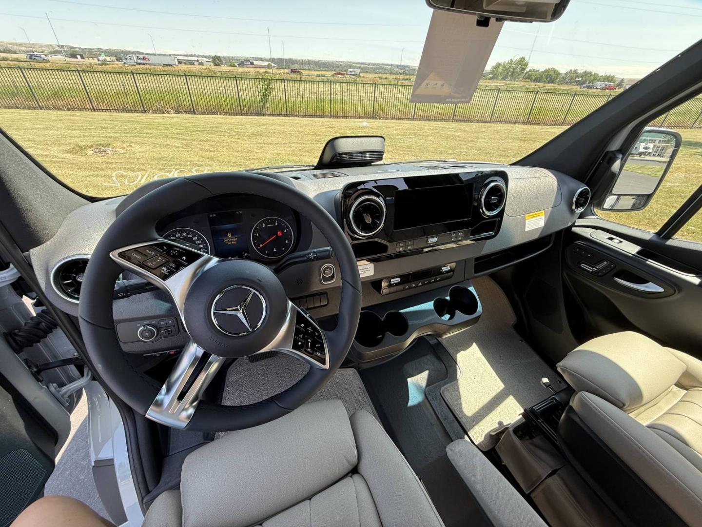 2026 Thor Motor Coach 2026 Thor Motor Coach Sanctuary - thumbnail 11