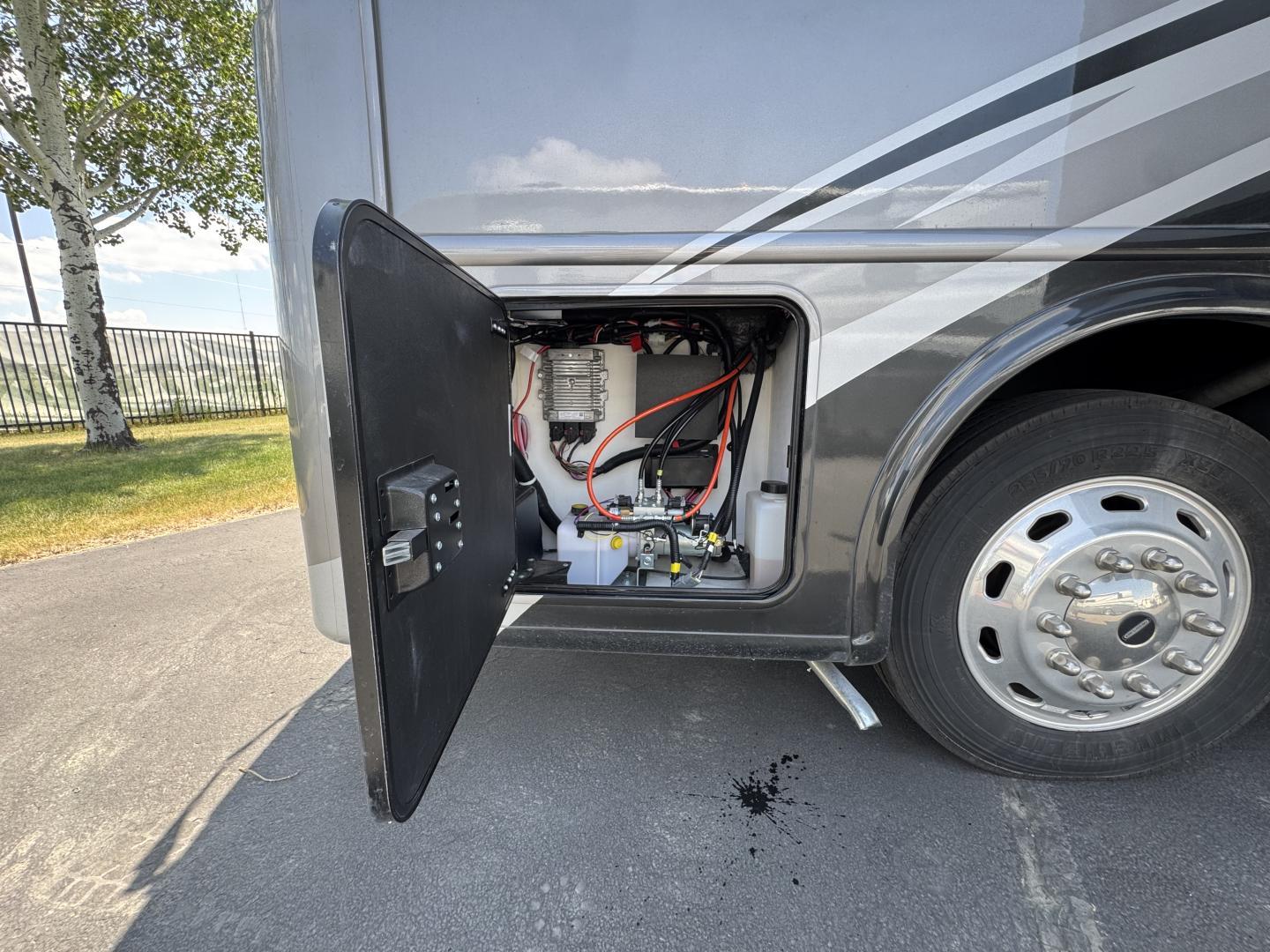 2022 Thor Motor Coach 2022 Thor Motor Coach Palazzo - thumbnail 9