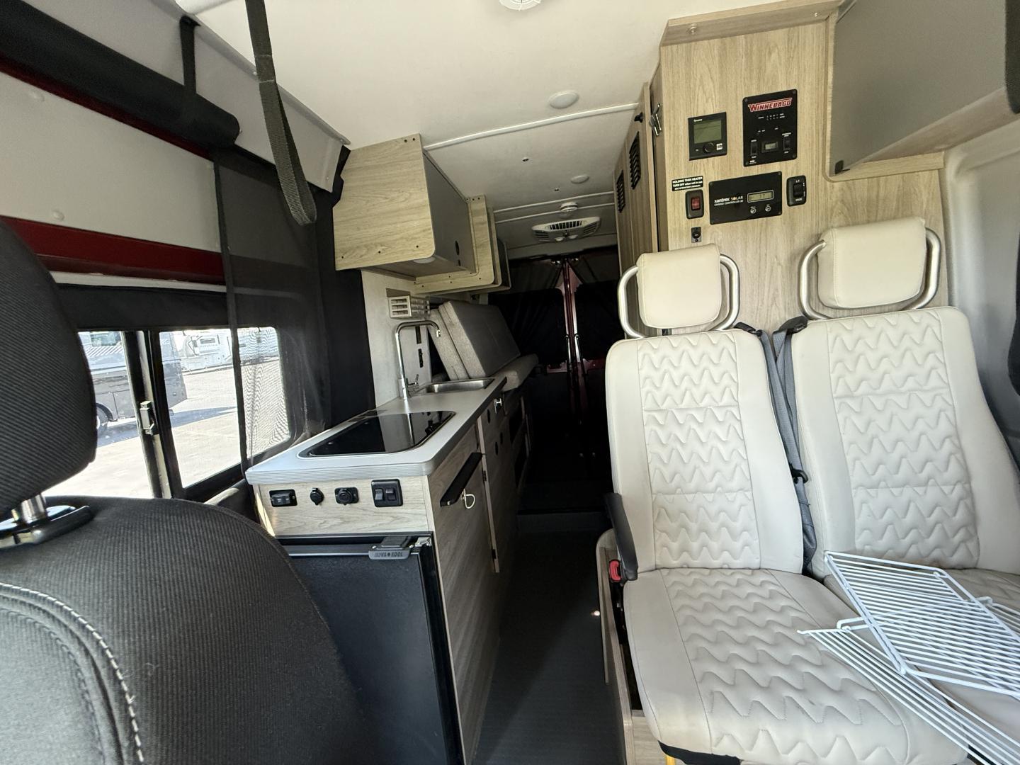 2023 Winnebago 2023 Winnebago Solis - thumbnail 8