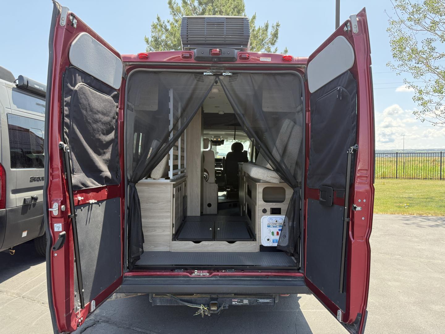 2023 Winnebago 2023 Winnebago Solis - thumbnail 10