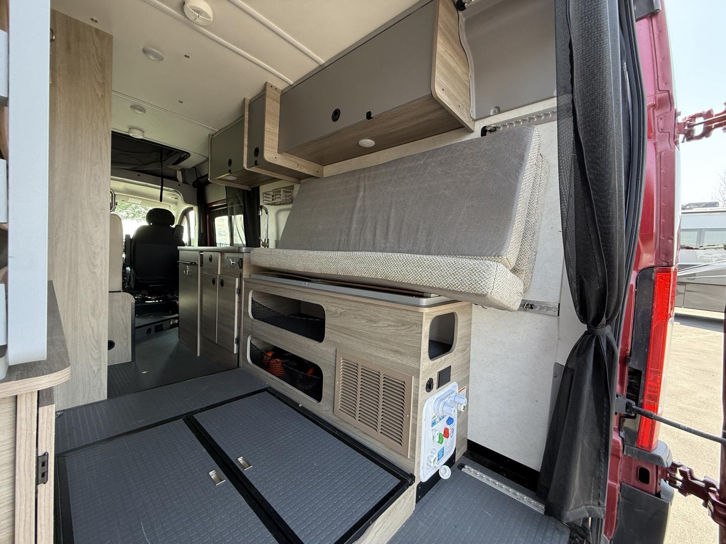 2023 Winnebago 2023 Winnebago Solis - thumbnail 12