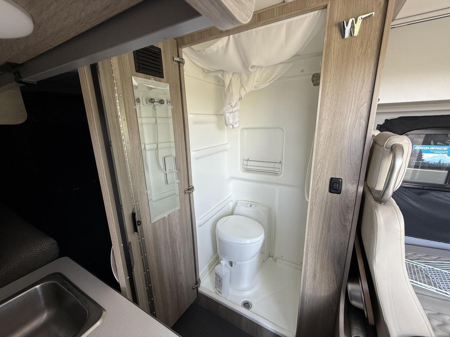 2023 Winnebago 2023 Winnebago Solis - thumbnail 17