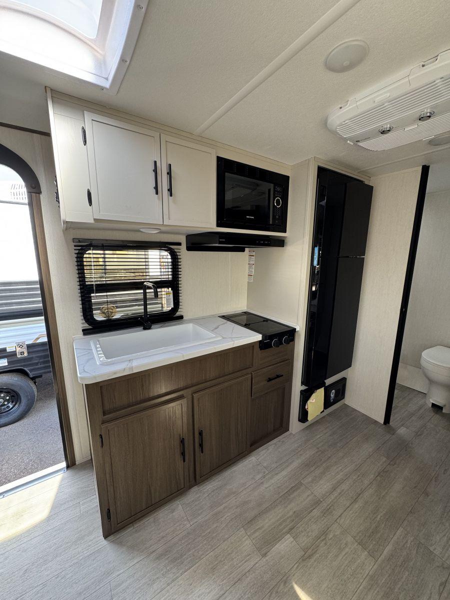 2026 Forest River RV 2026 Forest River RV Avenger - thumbnail 6