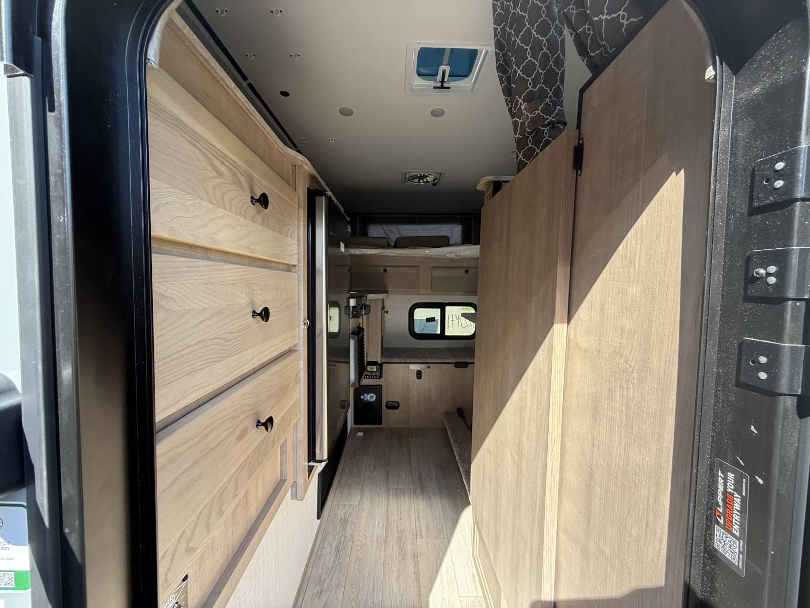 2026 Palomino 2026 Palomino Real Lite - thumbnail 11