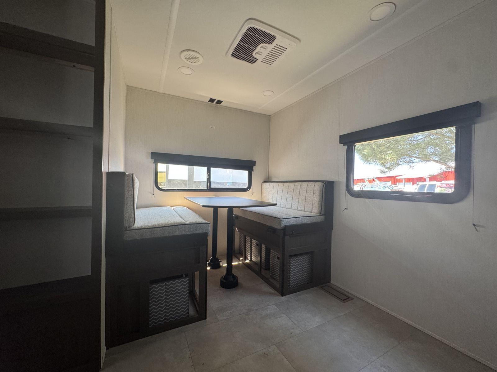 2026 Prime Time RV 2026 Prime Time RV Tracer - thumbnail 12