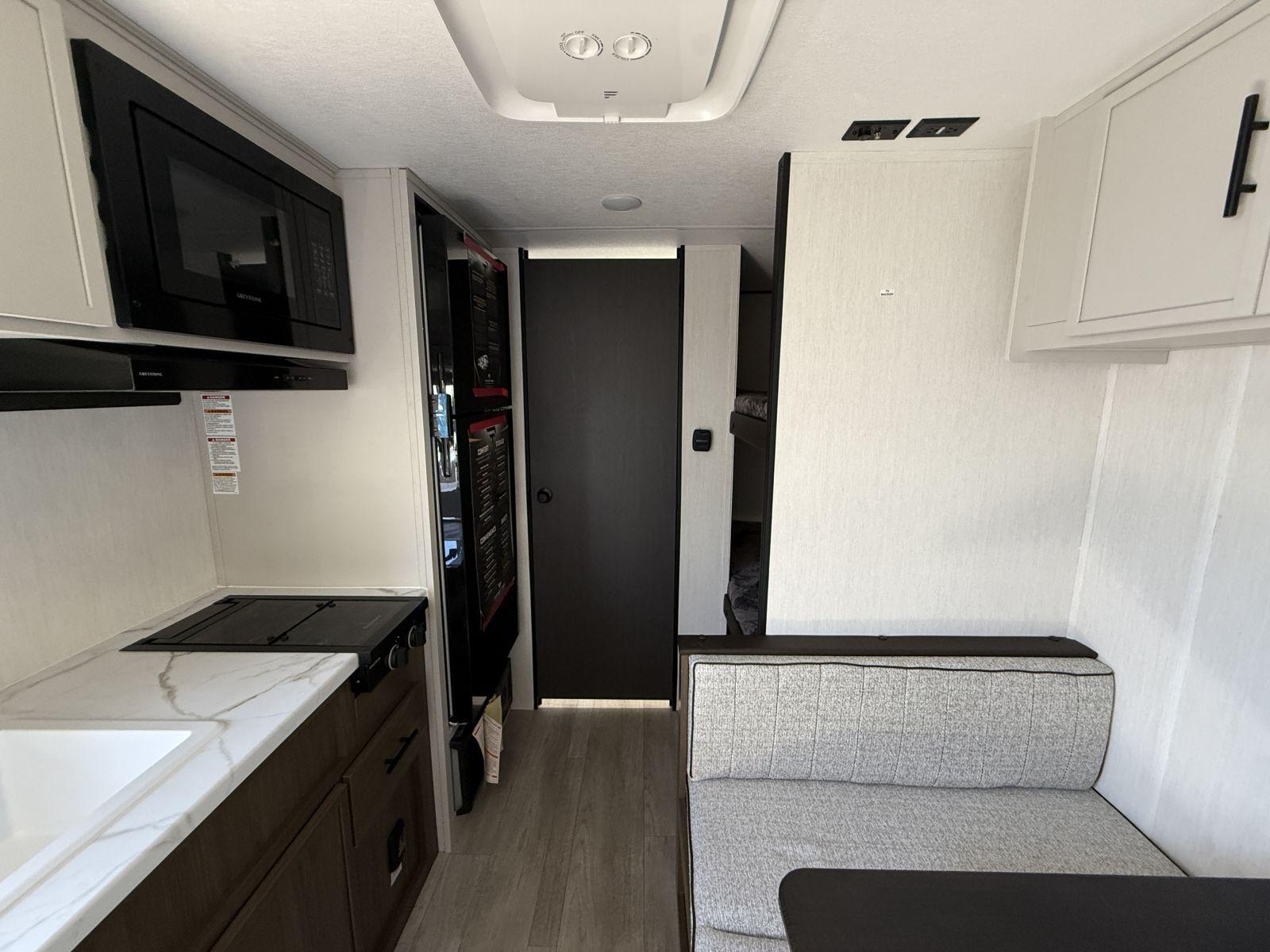 2026 Forest River RV 2026 Forest River RV Avenger - thumbnail 12