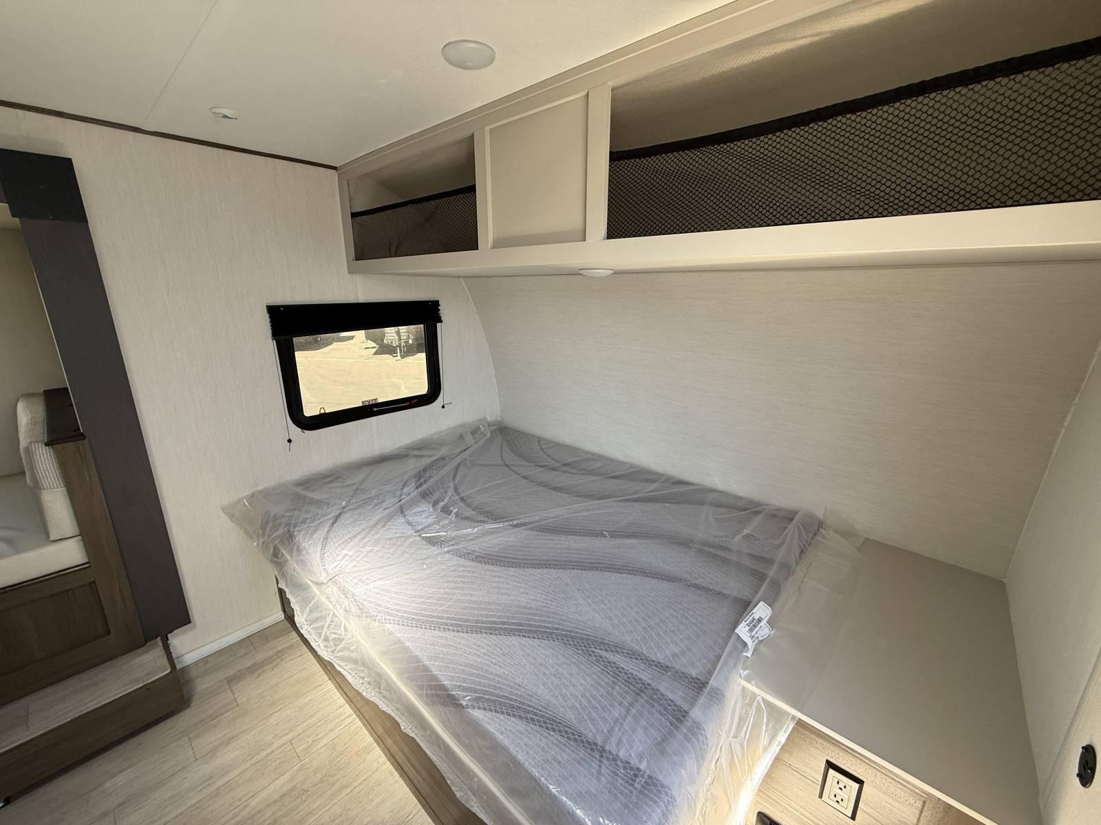 2026 Prime Time RV 2026 Prime Time RV Avenger - thumbnail 10