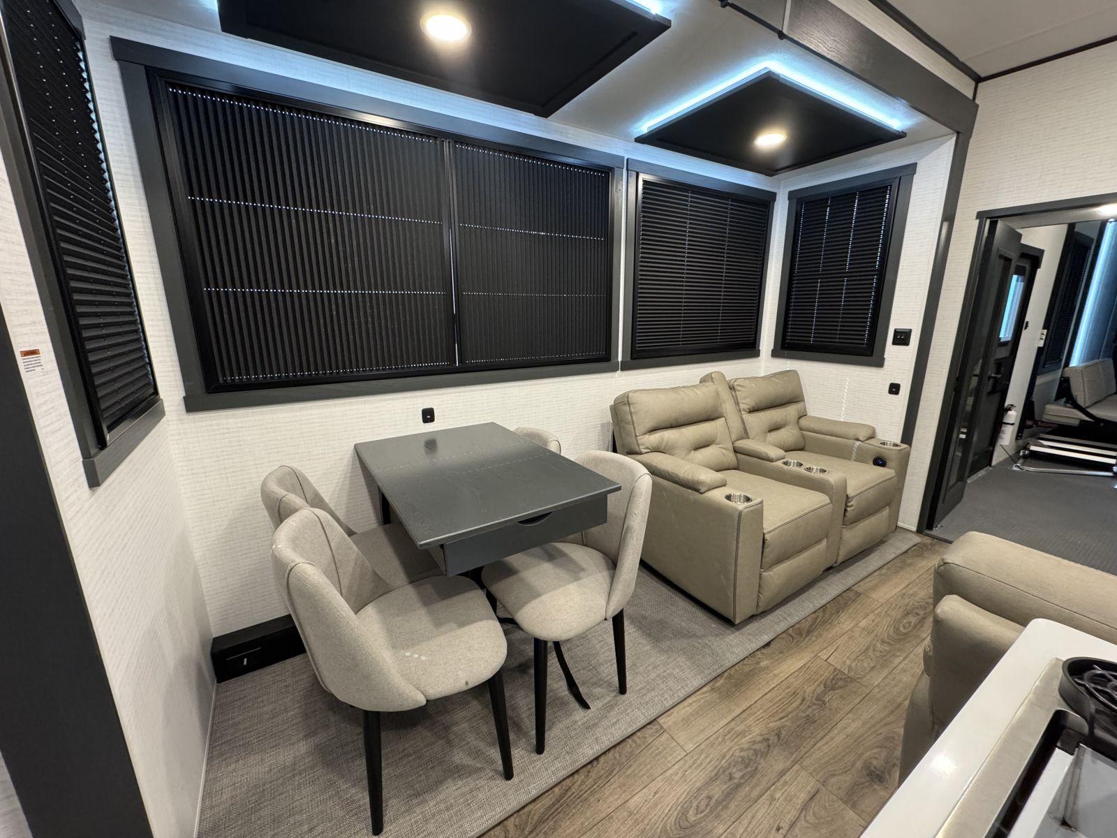 2026 Forest River RV 2026 Forest River RV Xlr Nitro Toy Hauler - thumbnail 11