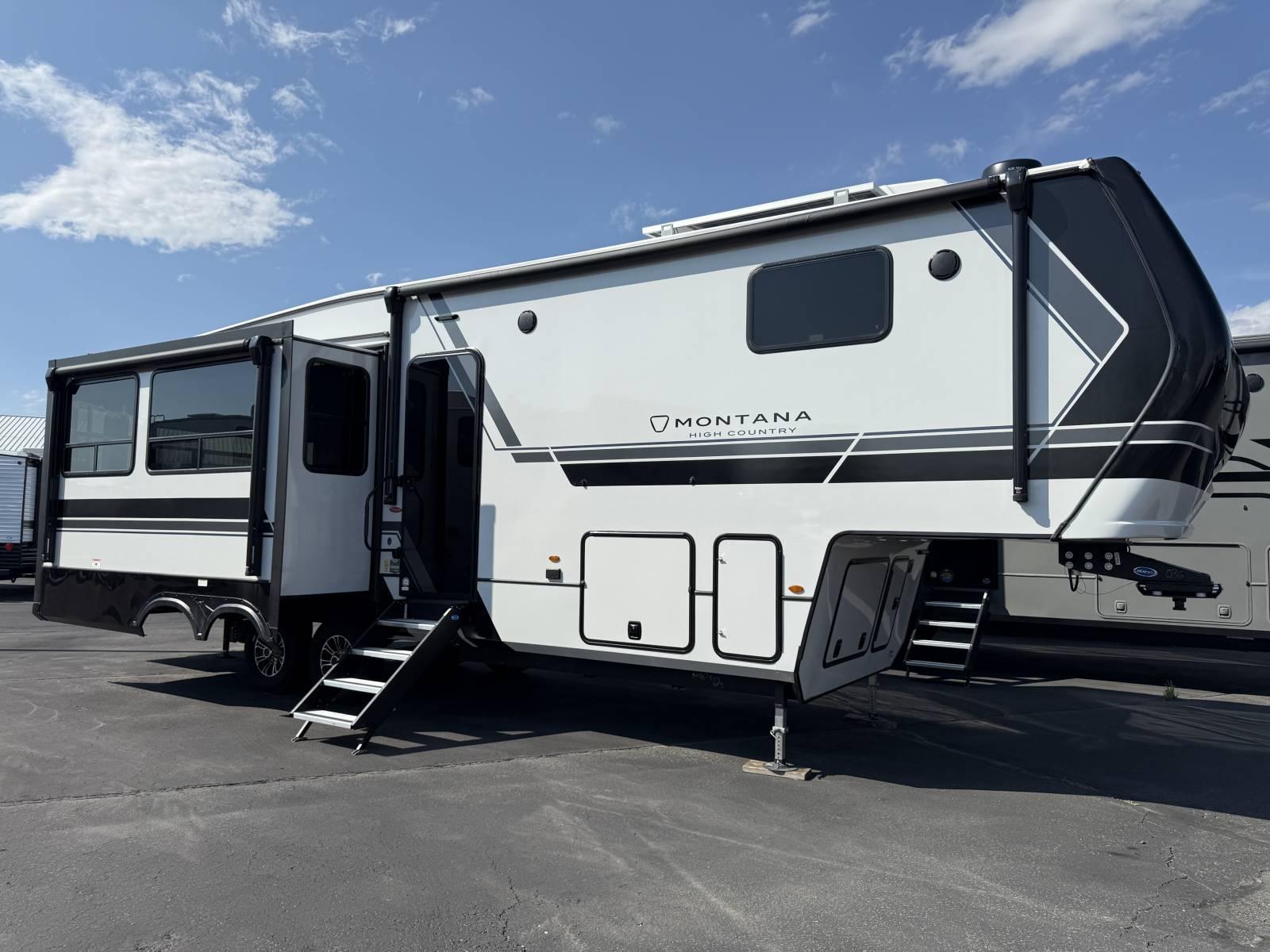 2026 Keystone RV 2026 Keystone RV Montana High Country - thumbnail 3
