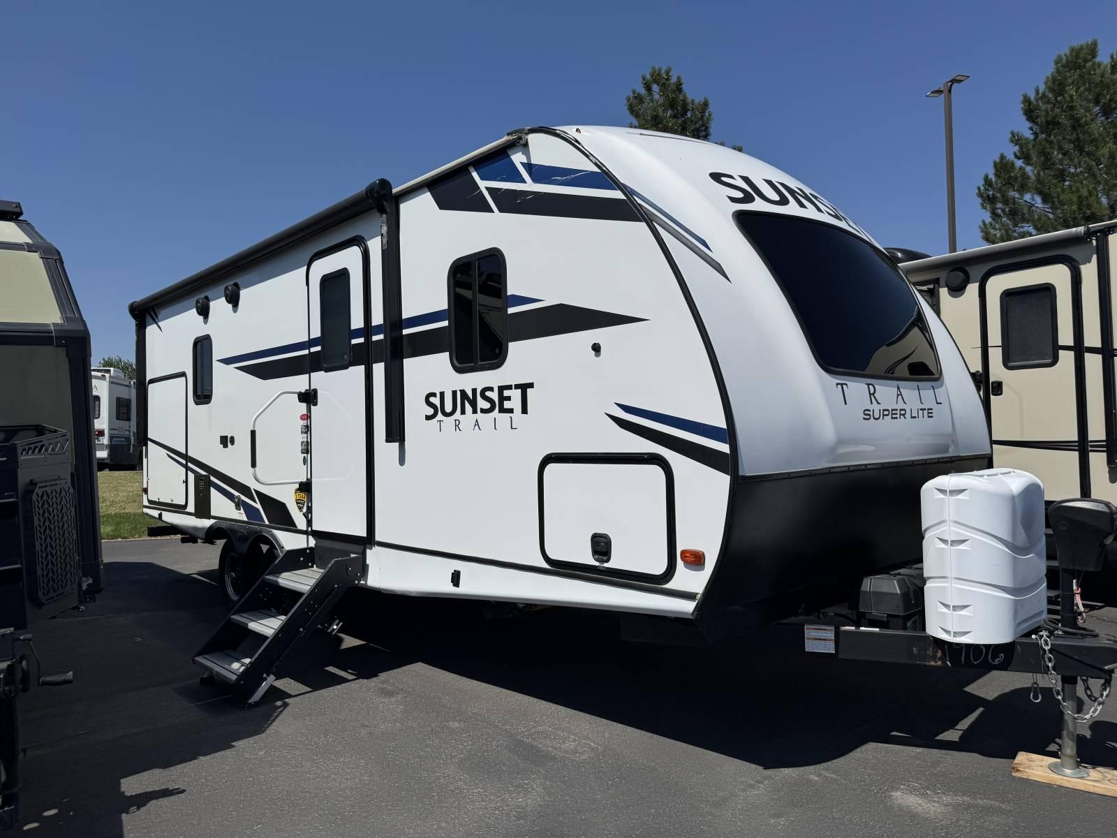 2021 CrossRoads RV 2021 CrossRoads RV Sunset Trail - image 1