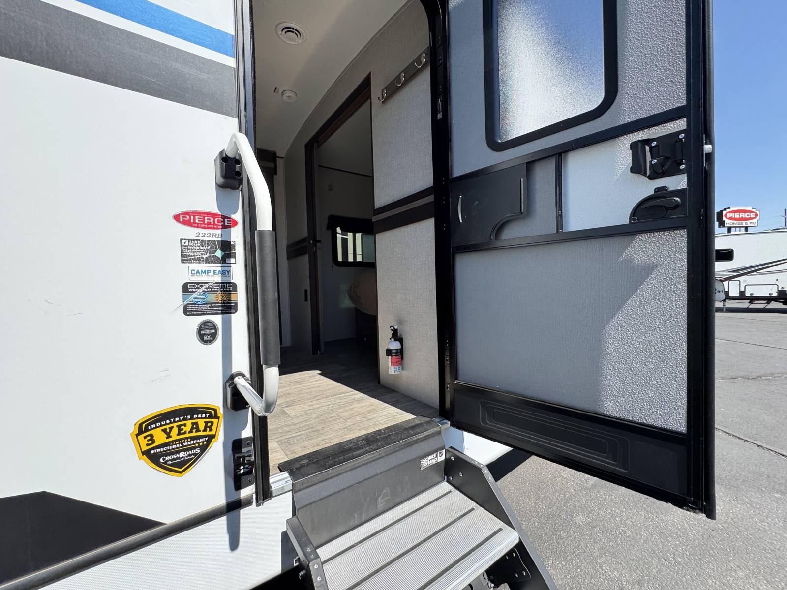 2021 CrossRoads RV 2021 CrossRoads RV Sunset Trail - thumbnail 8