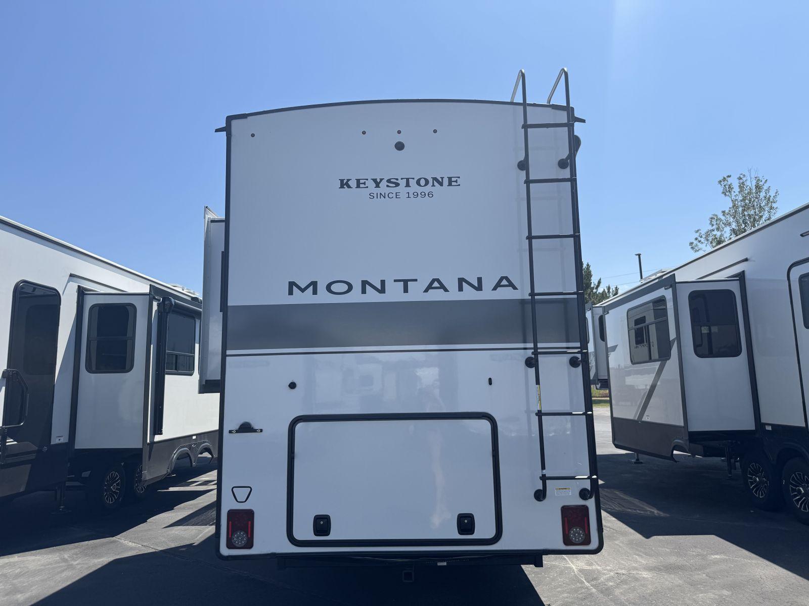 2026 Keystone RV 2026 Keystone RV Montana - thumbnail 4
