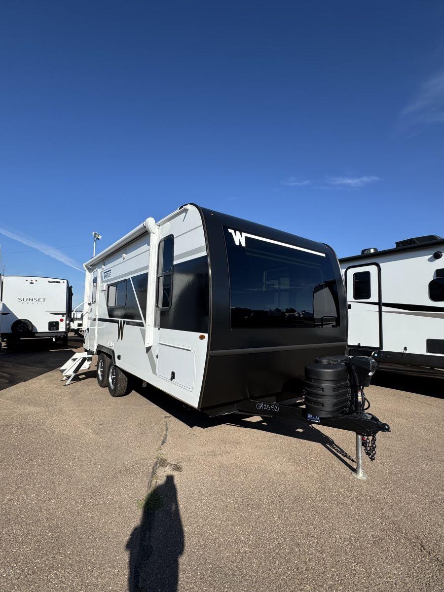 2026 Winnebago Thrive 18FBS