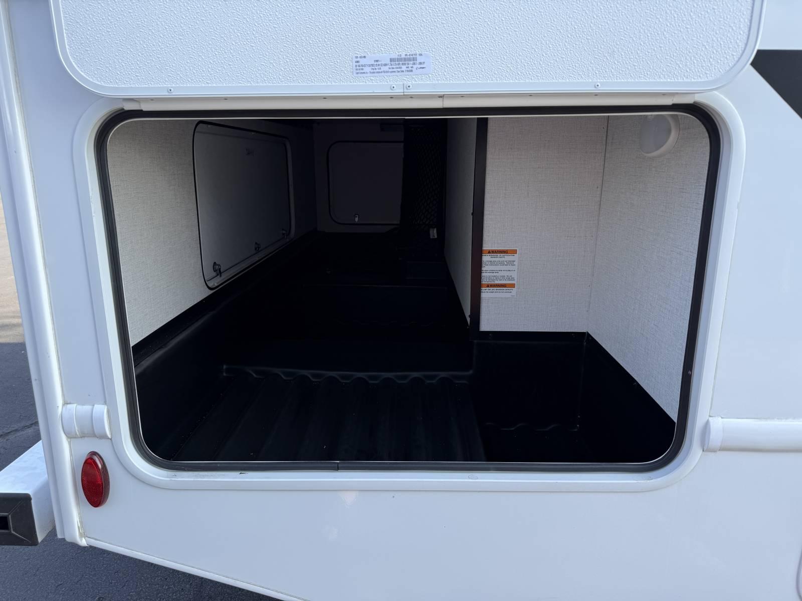 2026 Thor Motor Coach 2026 Thor Motor Coach Chateau - thumbnail 8