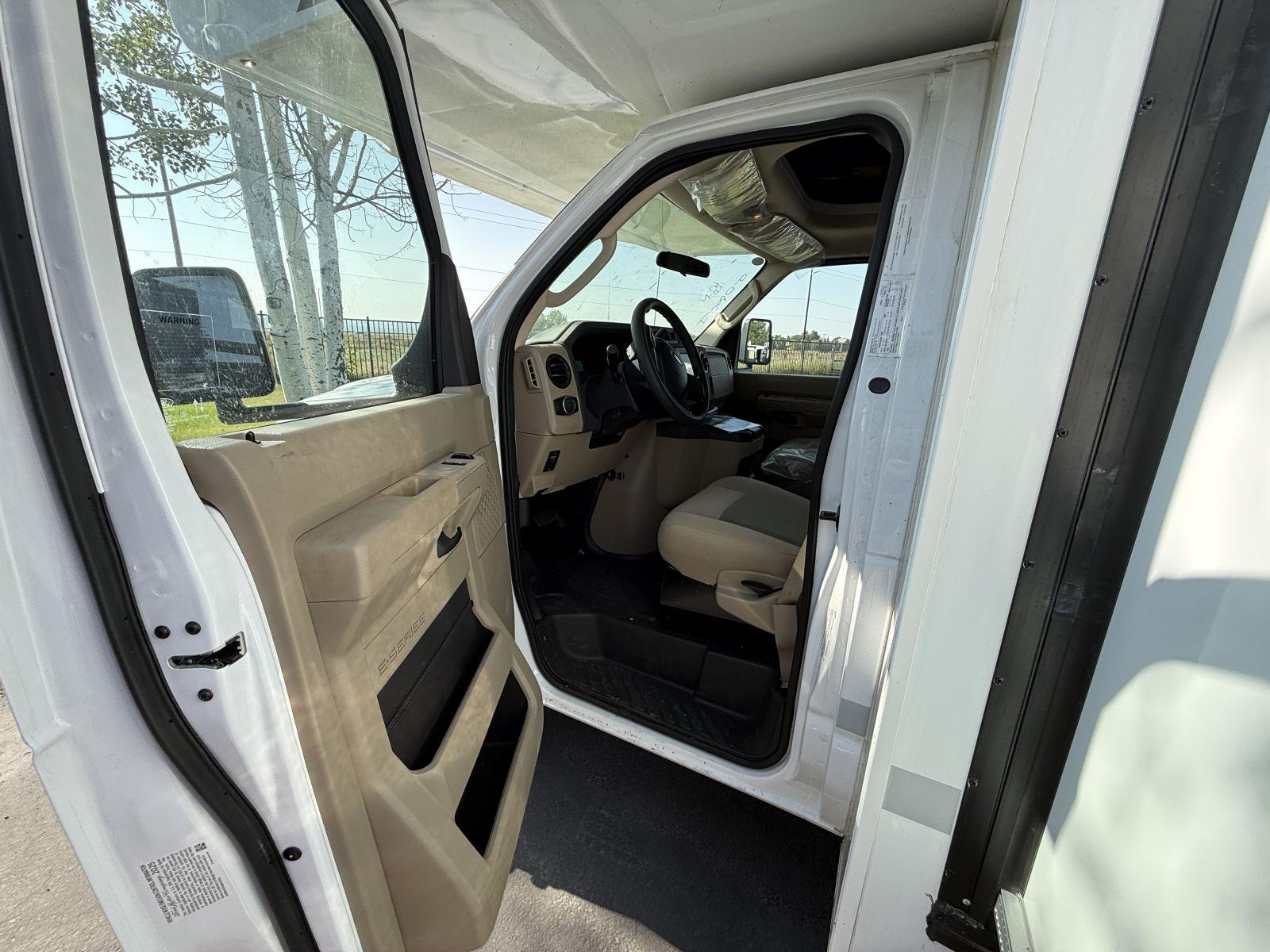 2026 Thor Motor Coach 2026 Thor Motor Coach Chateau - thumbnail 16