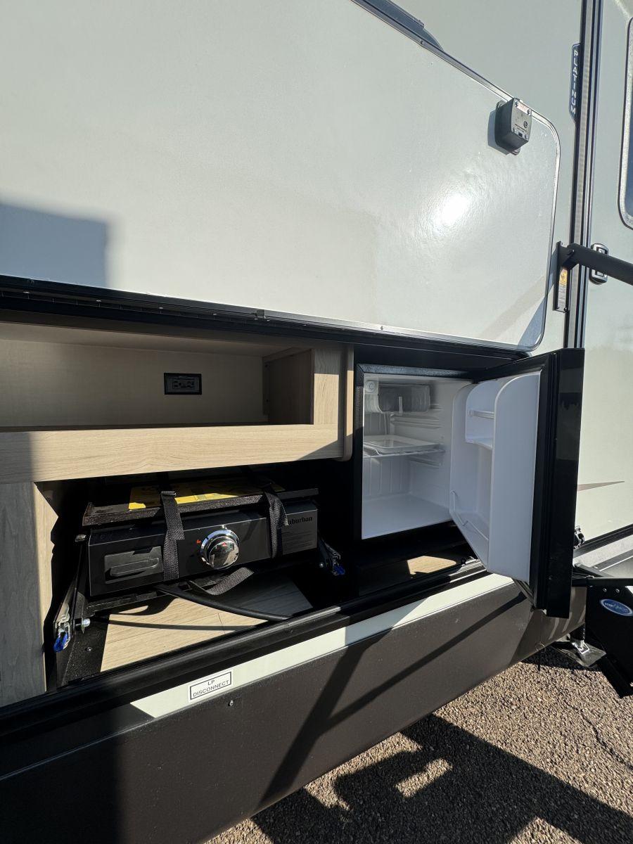 2026 ROCKWOOD 2026 ROCKWOOD SIGNATURE - thumbnail 5