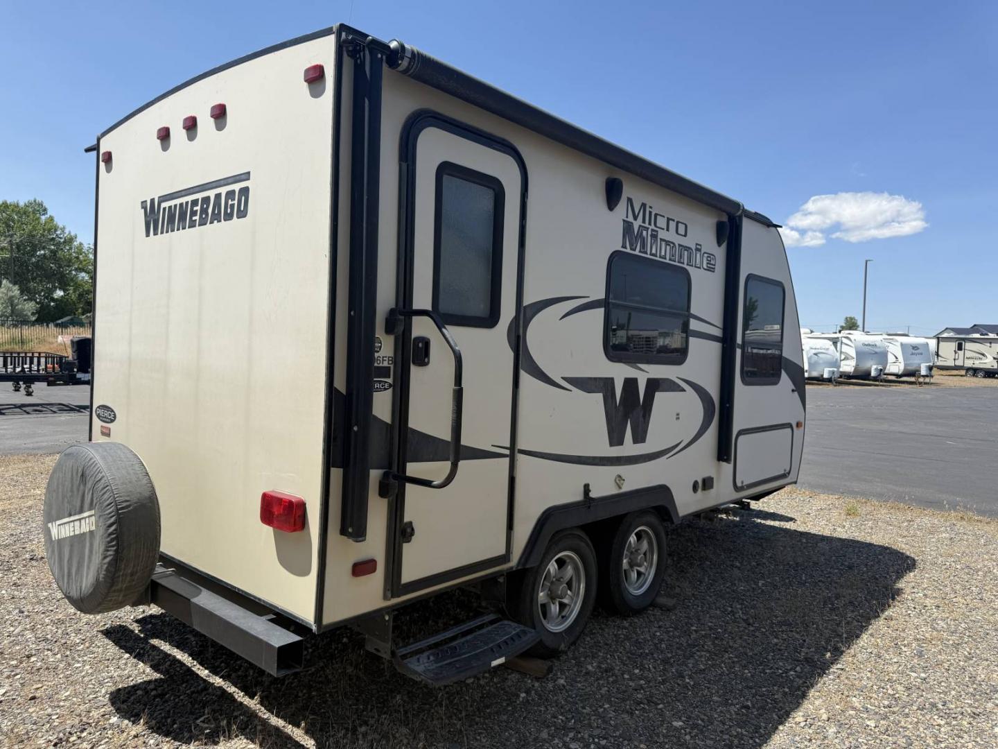 2016 Winnebago 2016 Winnebago Micro Minnie - thumbnail 4