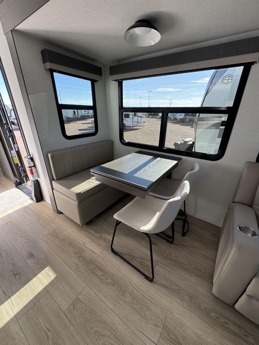 2026 ROCKWOOD 2026 ROCKWOOD SIGNATURE - thumbnail 8