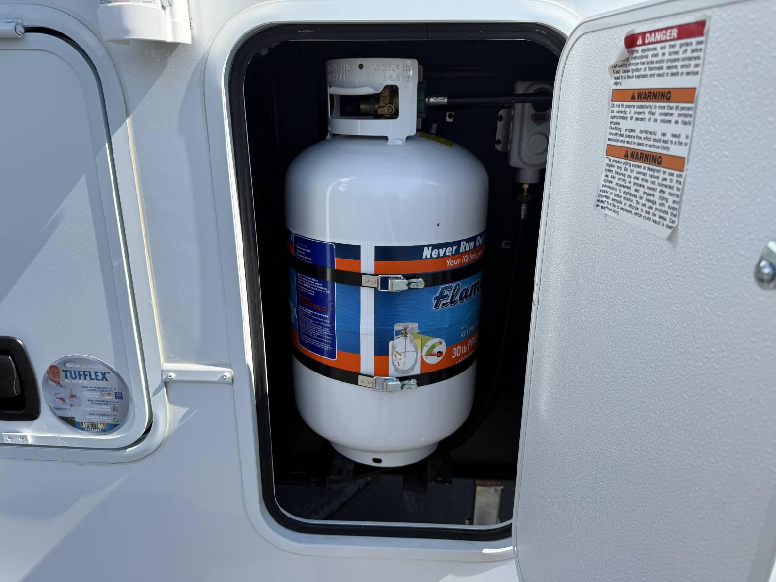 2026 Alliance RV 2026 Alliance RV Avenue All Access - thumbnail 9