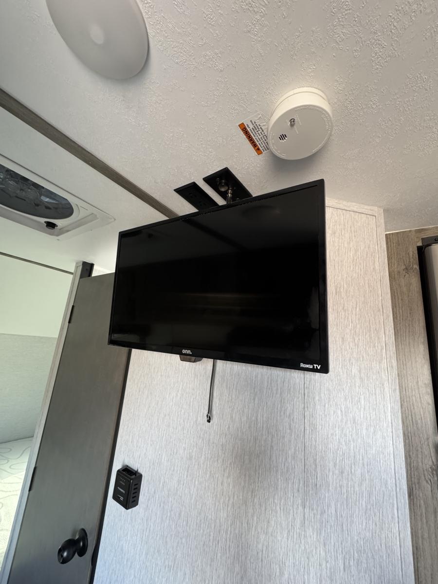 2024 Sunset Park RV  2024 Sunset Park RV  Volt - thumbnail 11