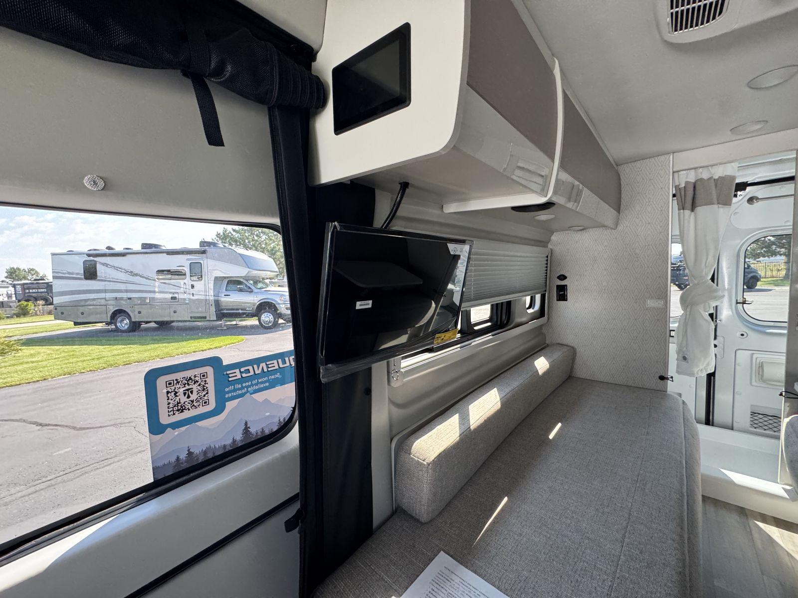 2026 Thor Motor Coach 2026 Thor Motor Coach Sequence - thumbnail 7