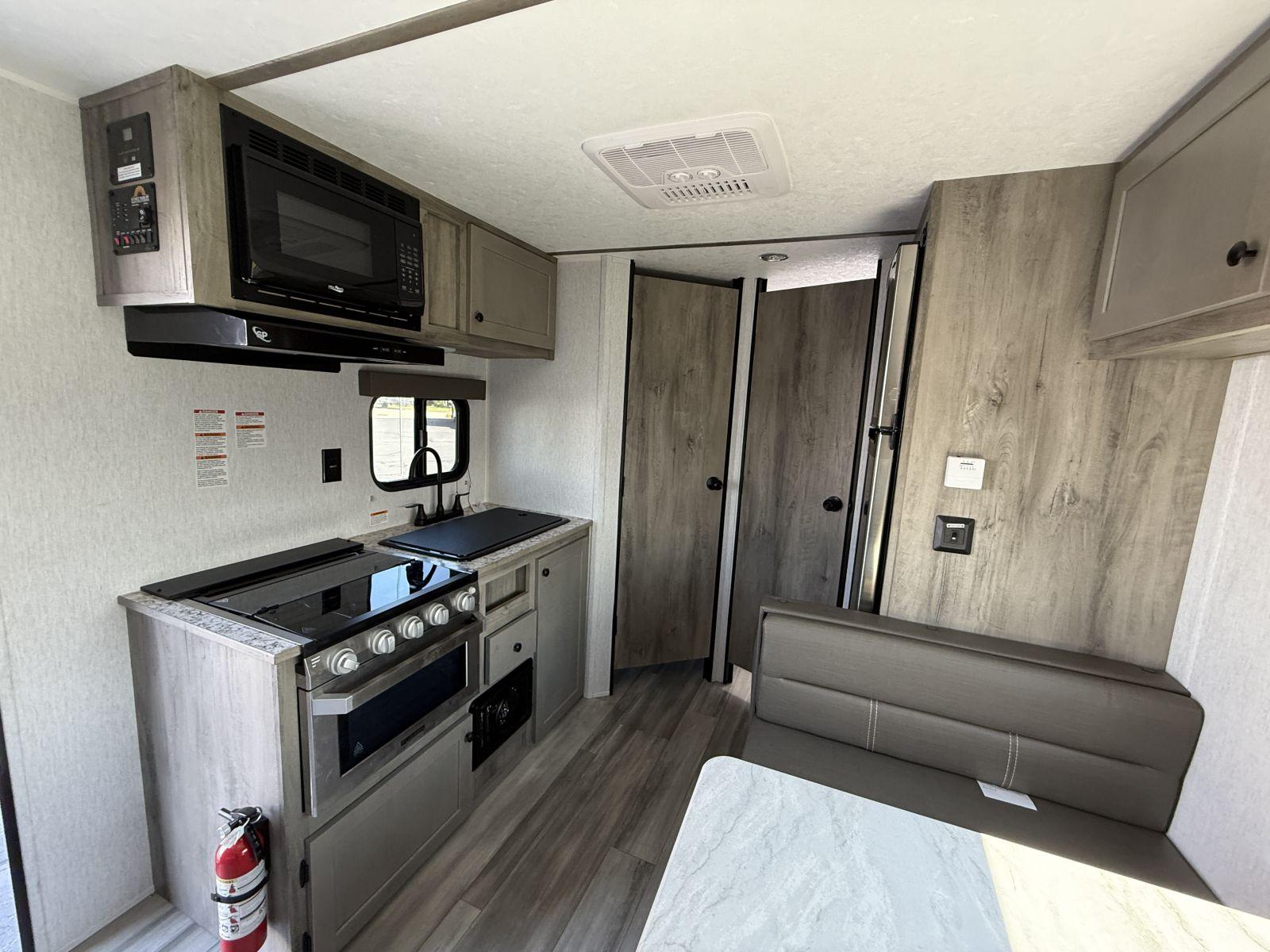 2026 Sunset Park RV 2026 Sunset Park RV Sun Lite - thumbnail 10