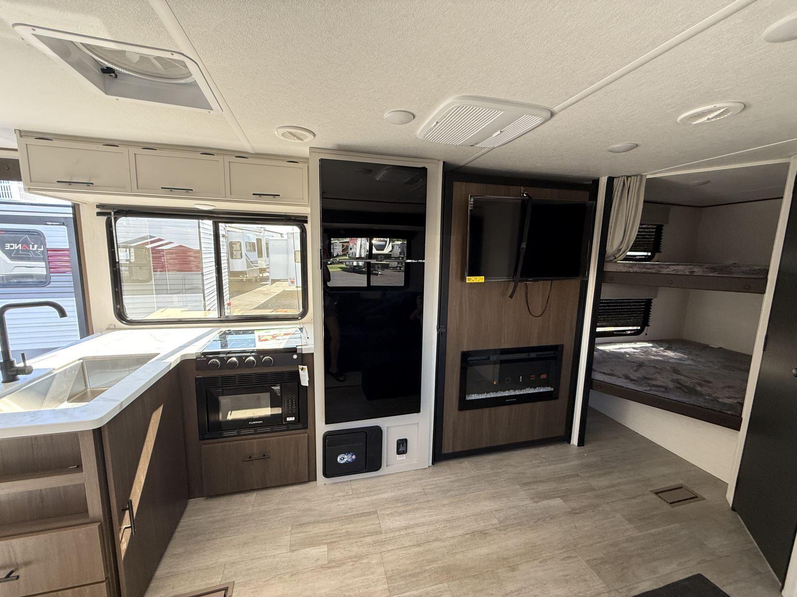 2026 Forest River RV 2026 Forest River RV Avenger - thumbnail 15