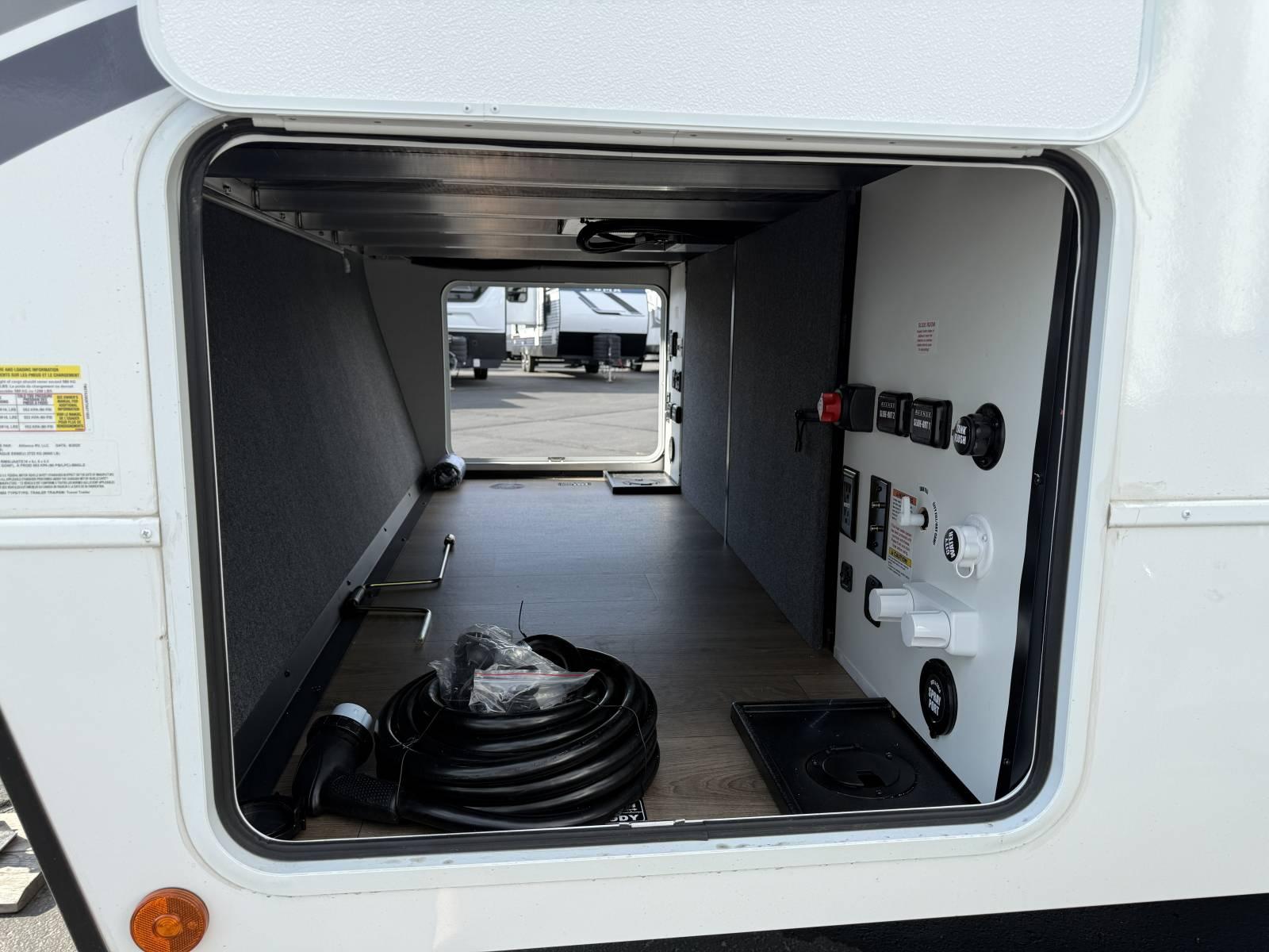 2026 Alliance RV 2026 Alliance RV Avenue - thumbnail 8