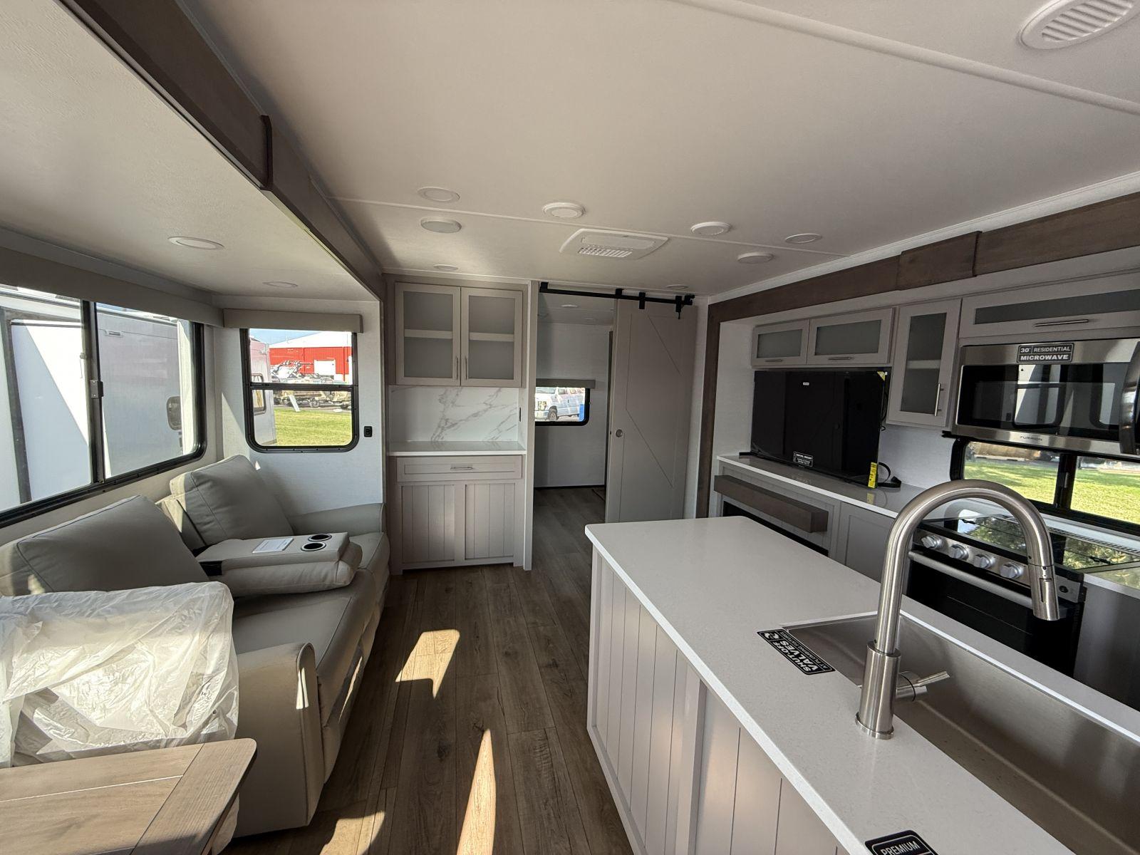 2026 Alliance RV 2026 Alliance RV Avenue - thumbnail 15