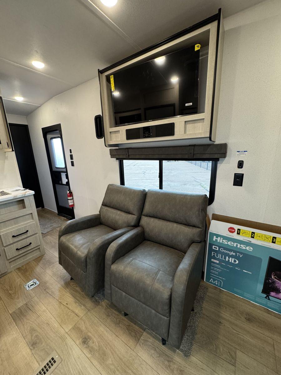 2026 Forest River RV 2026 Forest River RV Puma - thumbnail 7