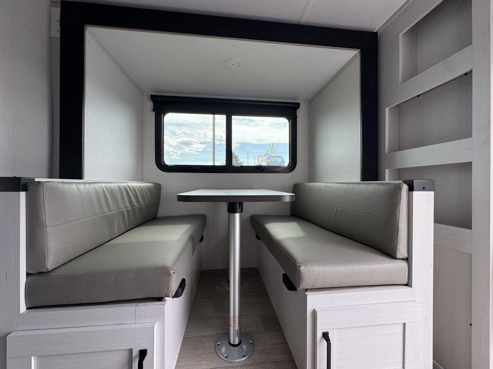 2026 Palomino 2026 Palomino Real Lite - thumbnail 12