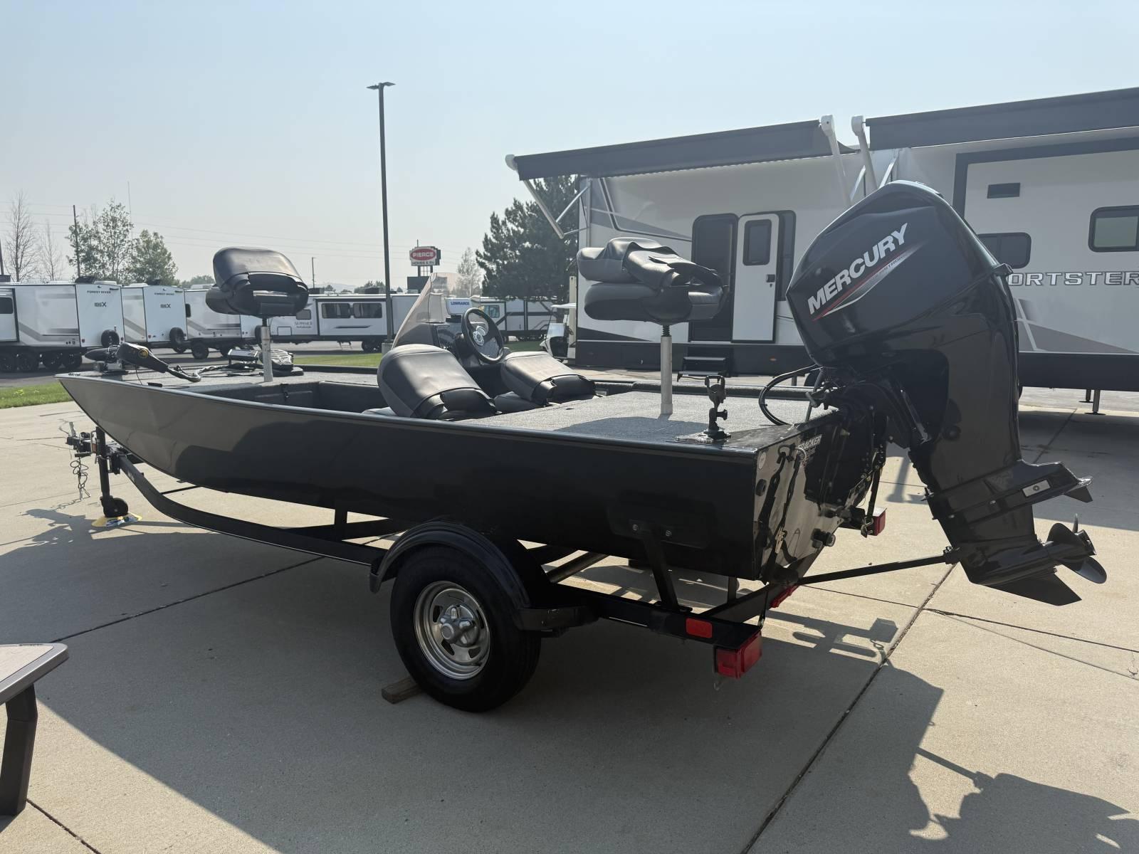 2023 Tracker 2023 Tracker XL Classic - thumbnail 3
