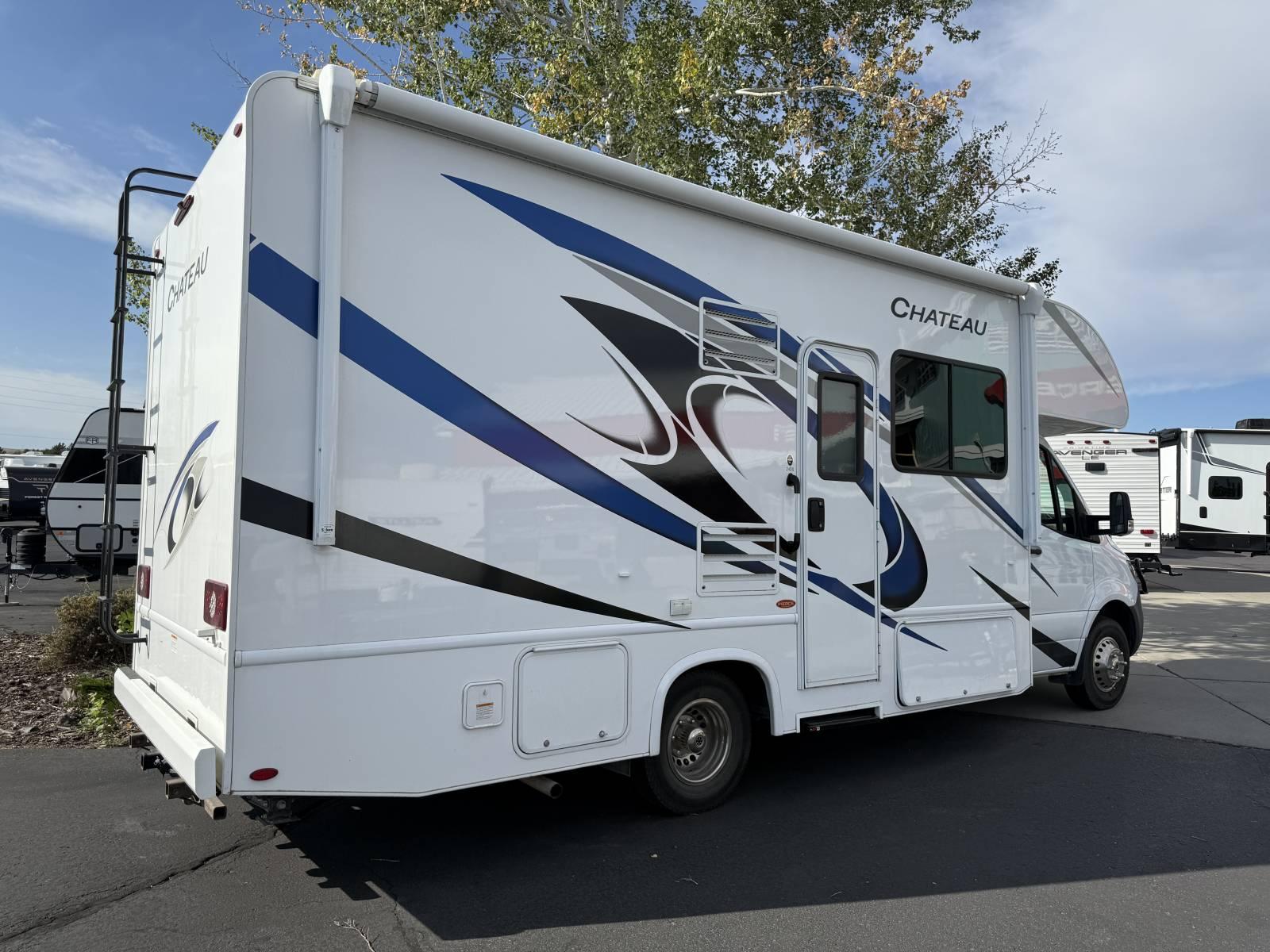 2021 Thor Motor Coach 2021 Thor Motor Coach Chateau - thumbnail 4